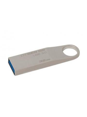 KINGSTON 32G USB 30 DATATRAVEL