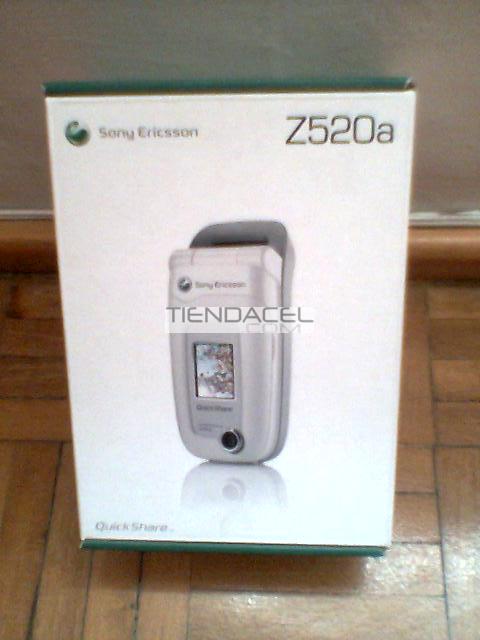 SONY ERICSSON Z520 SEMINUEVO